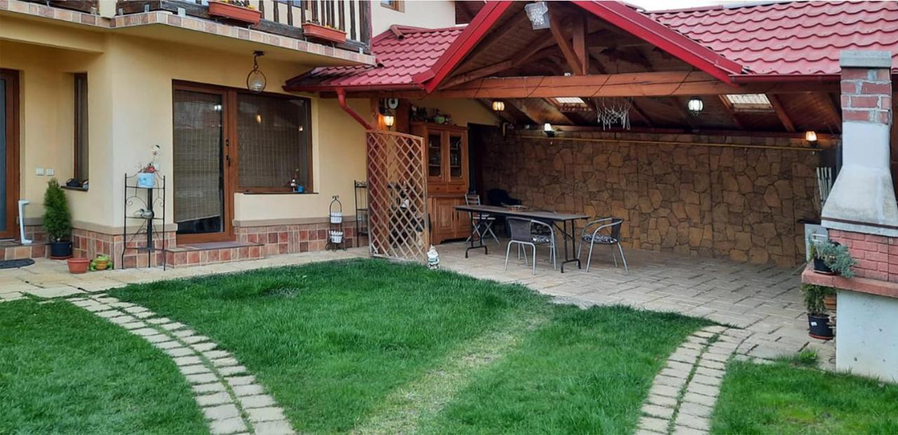 Bella Daria Câmpulung Exterior photo
